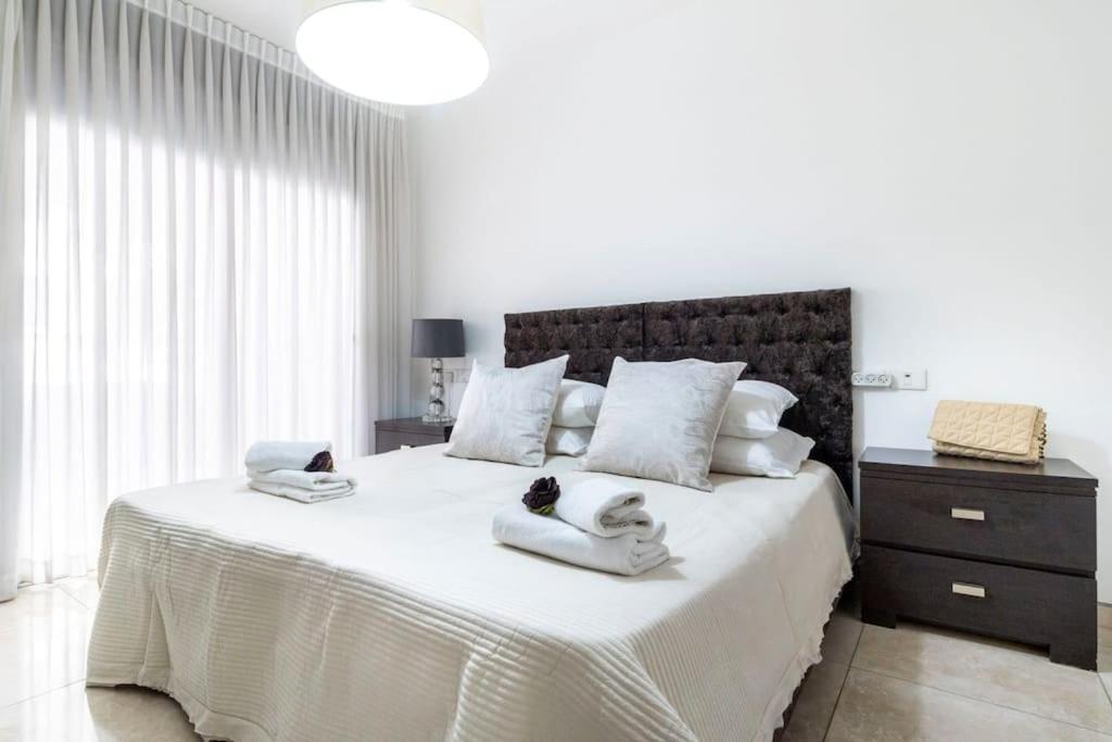 Luxury 3 Bedroom Apt, Harav Kook7 Jerusalem Ngoại thất bức ảnh