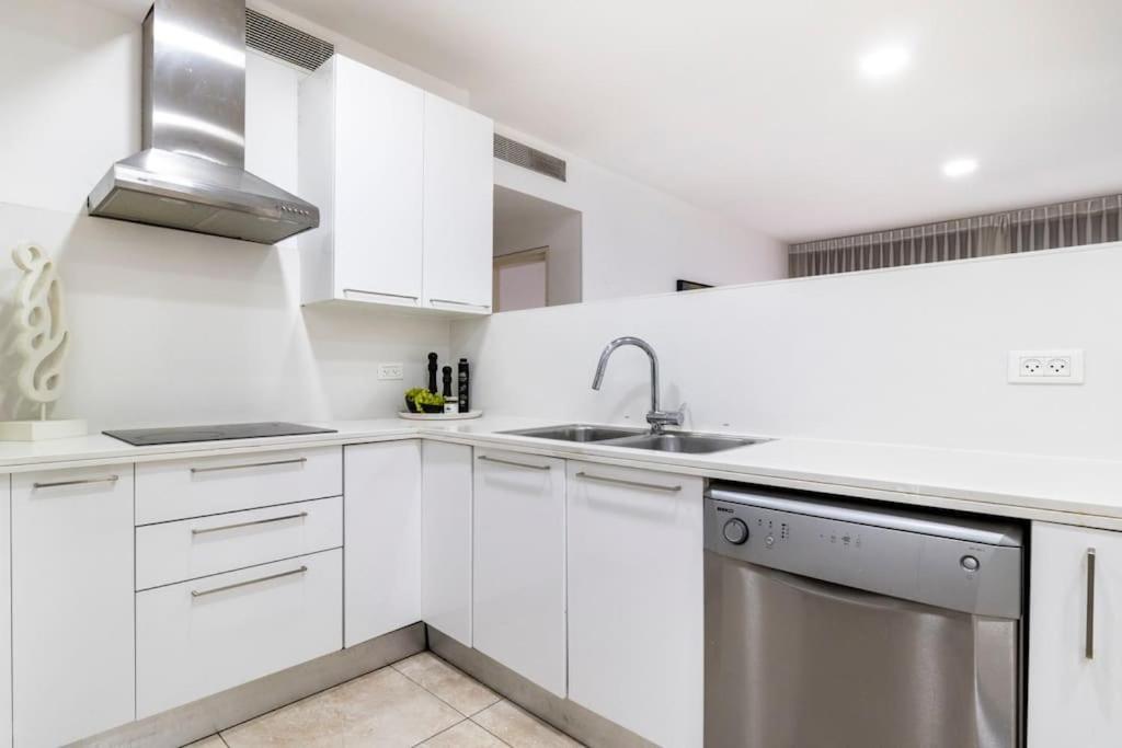 Luxury 3 Bedroom Apt, Harav Kook7 Jerusalem Ngoại thất bức ảnh