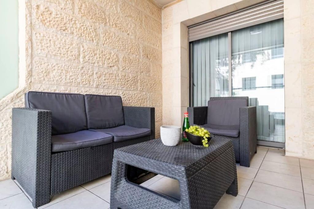 Luxury 3 Bedroom Apt, Harav Kook7 Jerusalem Ngoại thất bức ảnh