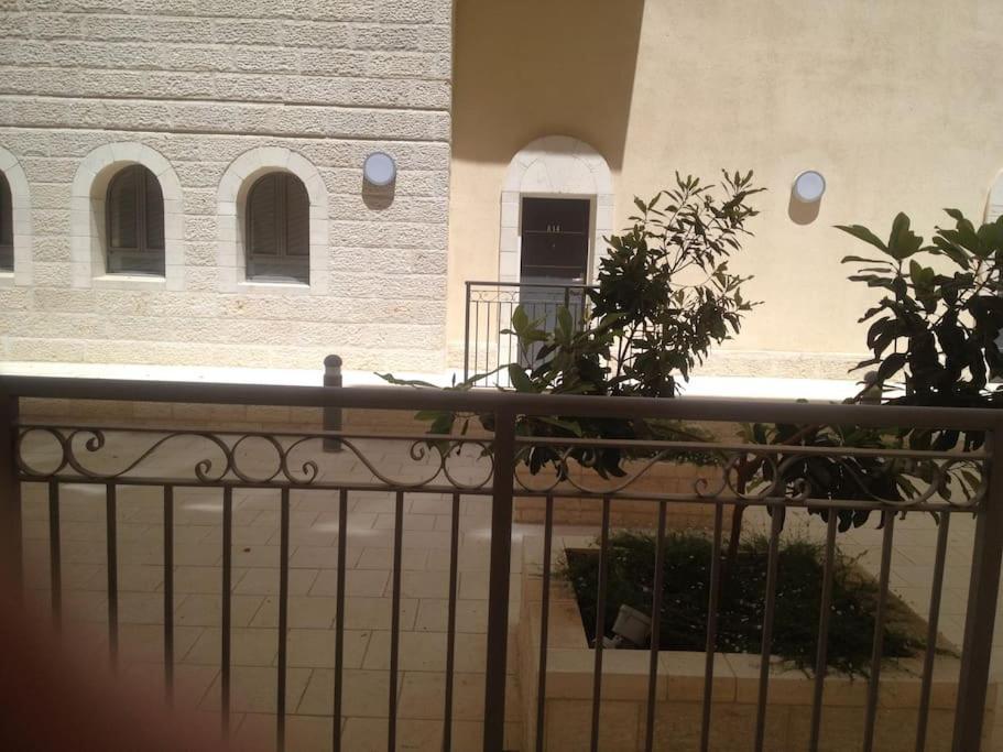 Luxury 3 Bedroom Apt, Harav Kook7 Jerusalem Ngoại thất bức ảnh